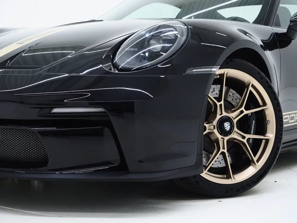 Porsche 911 4.0 GT3 Touring uit 2023, foto 7