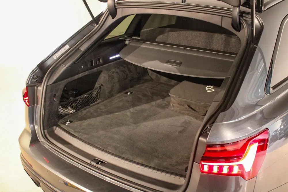 Audi A6 55 TFSI e Competition PANO uit 2020, foto 12