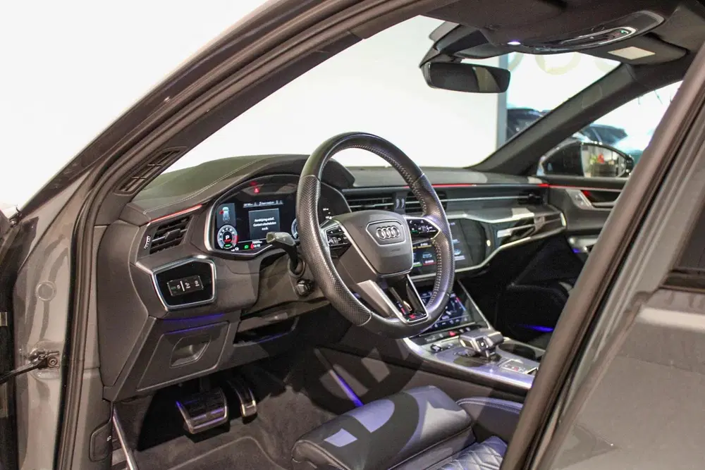 Audi A6 55 TFSI e Competition PANO uit 2020, foto 7