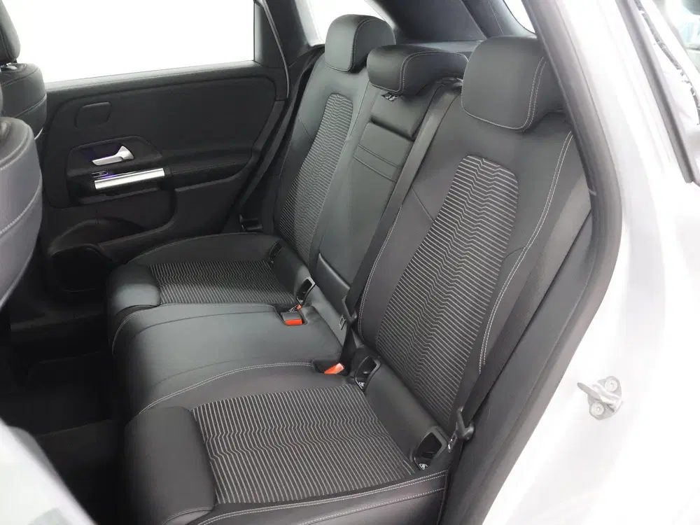 Mercedes-Benz B-Klasse 180 uit 2019, foto 11