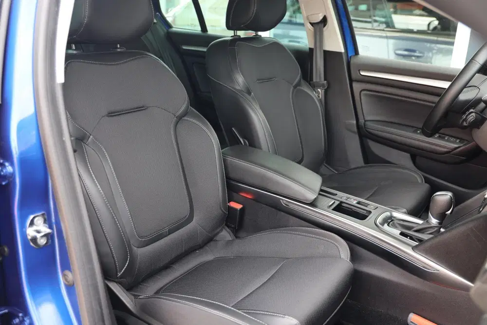 Renault Megane 1.6 E-Tech Plug-In Hybrid 160 Intens uit 2022, foto 13