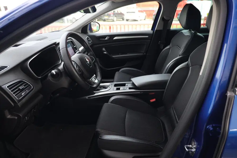 Renault Megane 1.6 E-Tech Plug-In Hybrid 160 Intens uit 2022, foto 6
