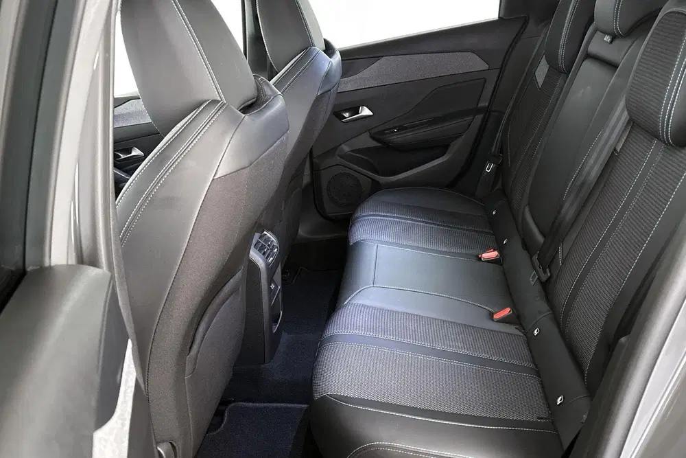 Peugeot 308 1.2 Hybrid 145 e-DCS6 Allure Automaat Came uit 2025, foto 8