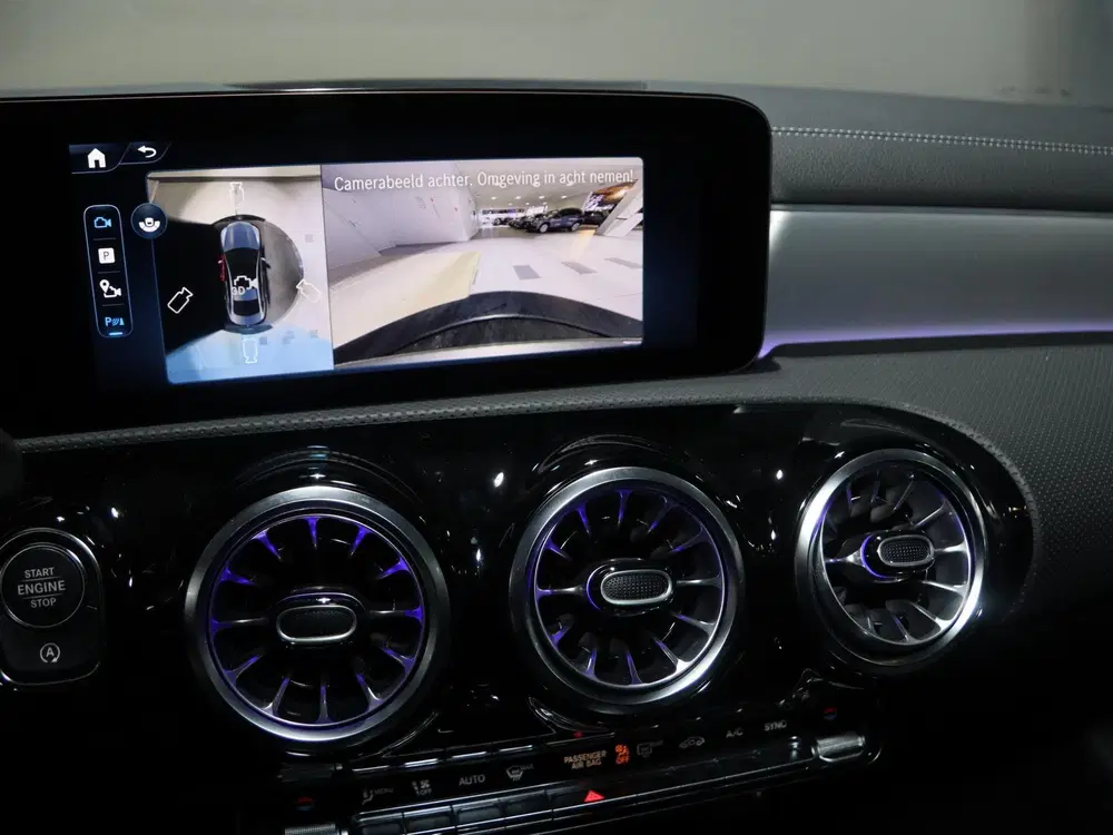 Mercedes-Benz CLA 180 Business Solution AMG uit 2025, foto 11