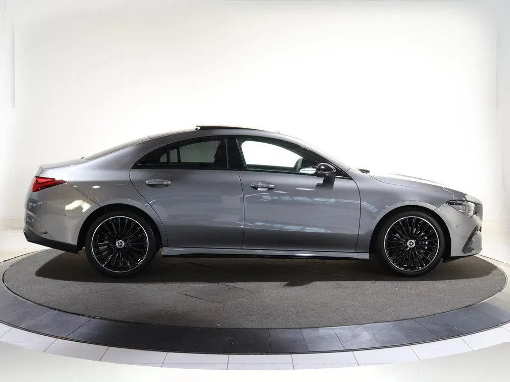 Mercedes-Benz CLA 180 Business Solution AMG uit 2025, foto 6