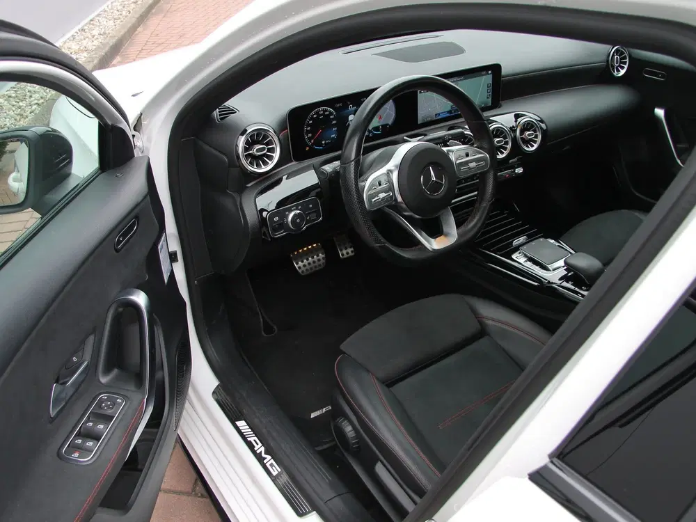 Mercedes-Benz A-Klasse A35 AMG 306pk 4MATIC uit 2019, foto 11