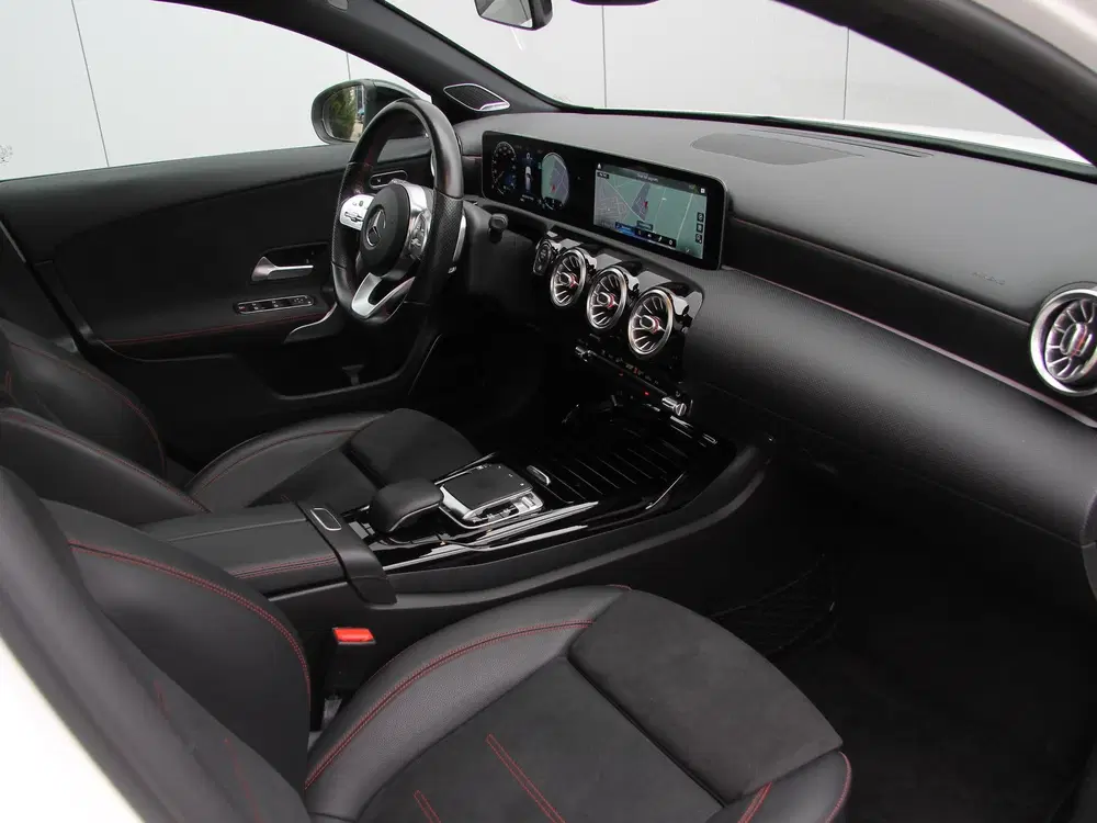Mercedes-Benz A-Klasse A35 AMG 306pk 4MATIC uit 2019, foto 15