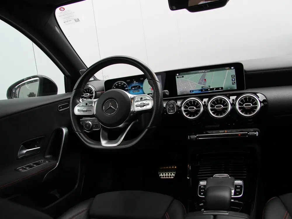 Mercedes-Benz A-Klasse A35 AMG 306pk 4MATIC uit 2019, foto 7
