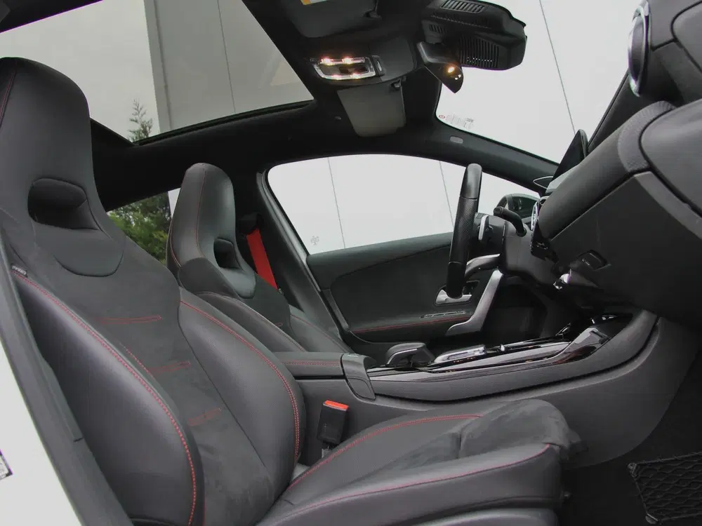 Mercedes-Benz A-Klasse A35 AMG 306pk 4MATIC uit 2019, foto 8