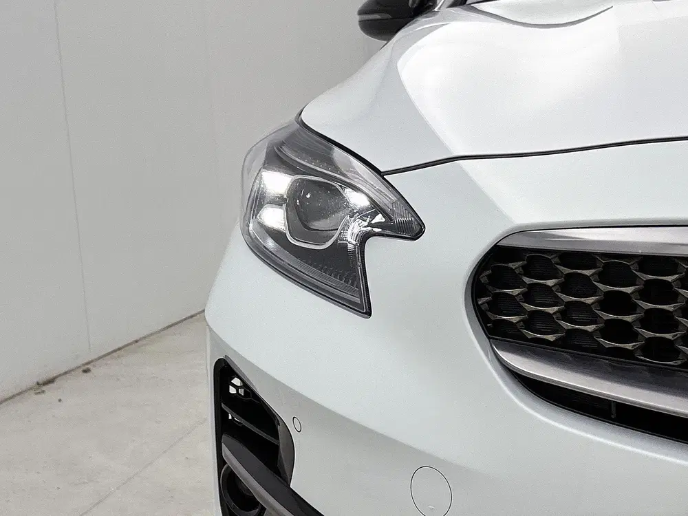 Kia XCeed 1.0 T-GDi Black Edition uit 2022, foto 12