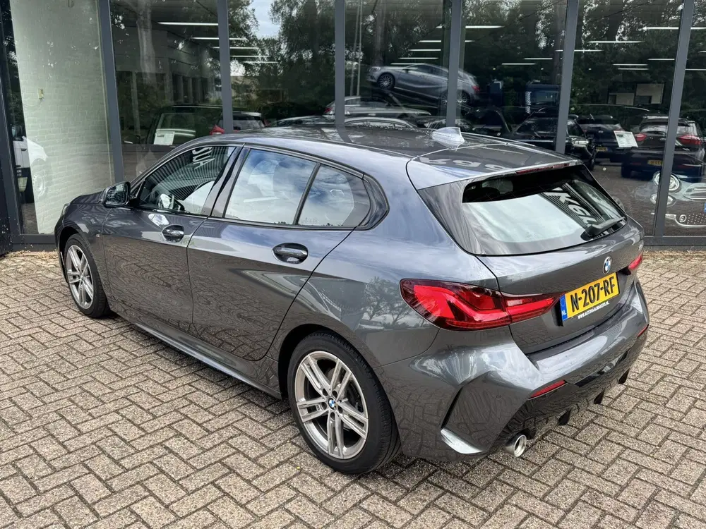 BMW 1-serie 118i Automaat High Executive M-Sport*LED*N uit 2021, foto 12