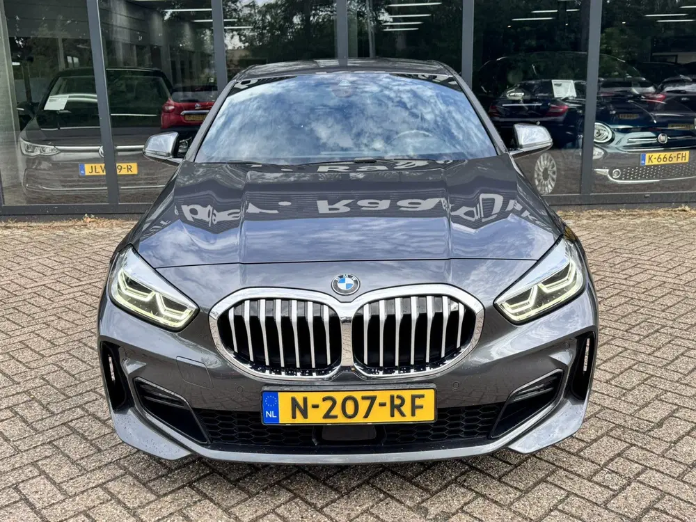 BMW 1-serie 118i Automaat High Executive M-Sport*LED*N uit 2021, foto 3
