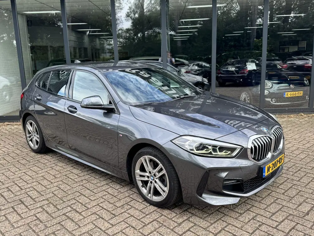 BMW 1-serie 118i Automaat High Executive M-Sport*LED*N uit 2021, foto 4