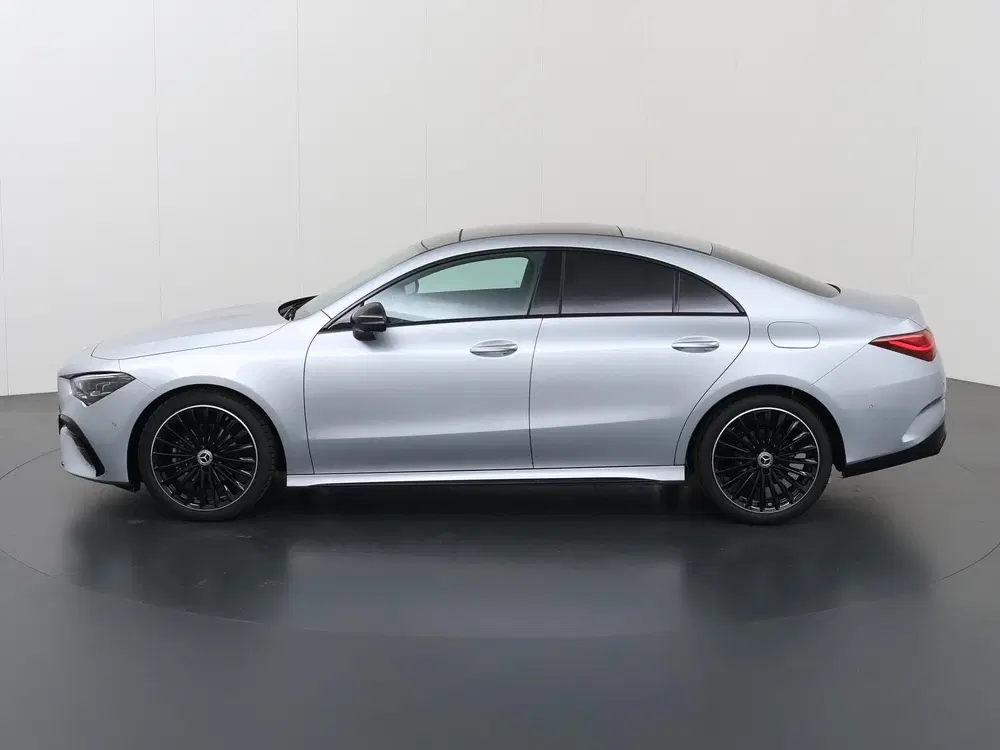 Mercedes-Benz CLA 180 Business Solution AMG uit 2025, foto 5