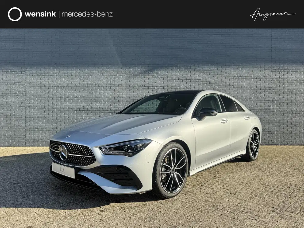 Mercedes-Benz CLA 180 Business Solution AMG uit 2025