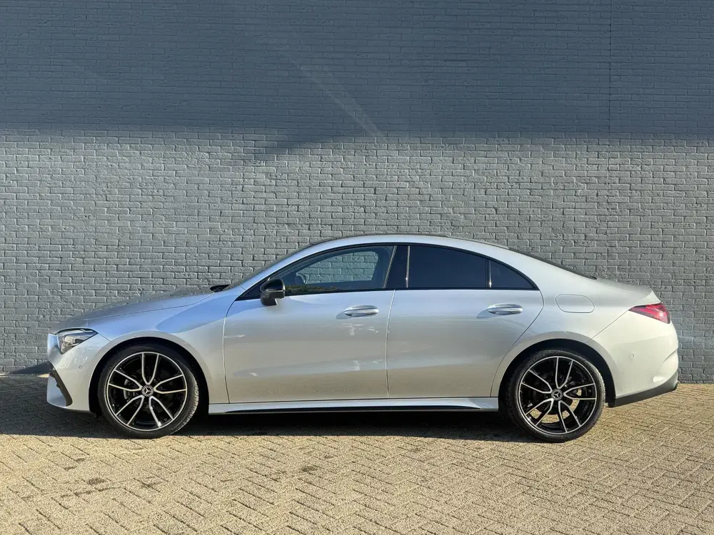 Mercedes-Benz CLA 180 Business Solution AMG uit 2025, foto 2