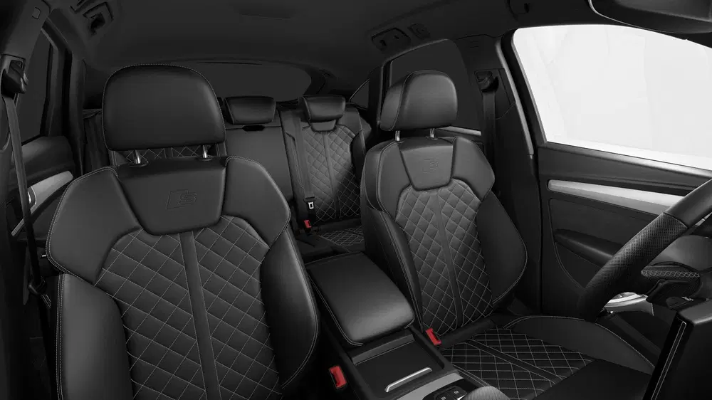 Audi Q5 50 TFSI e S edition Competition Adaptieve uit 2024, foto 4