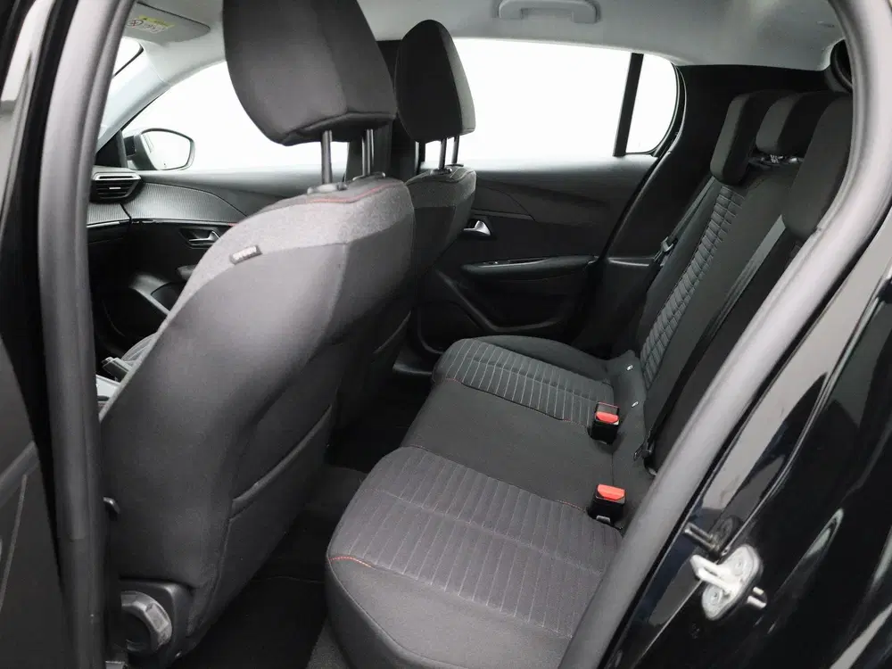 Peugeot 208 1.2 PureTech Active Pack uit 2023, foto 11