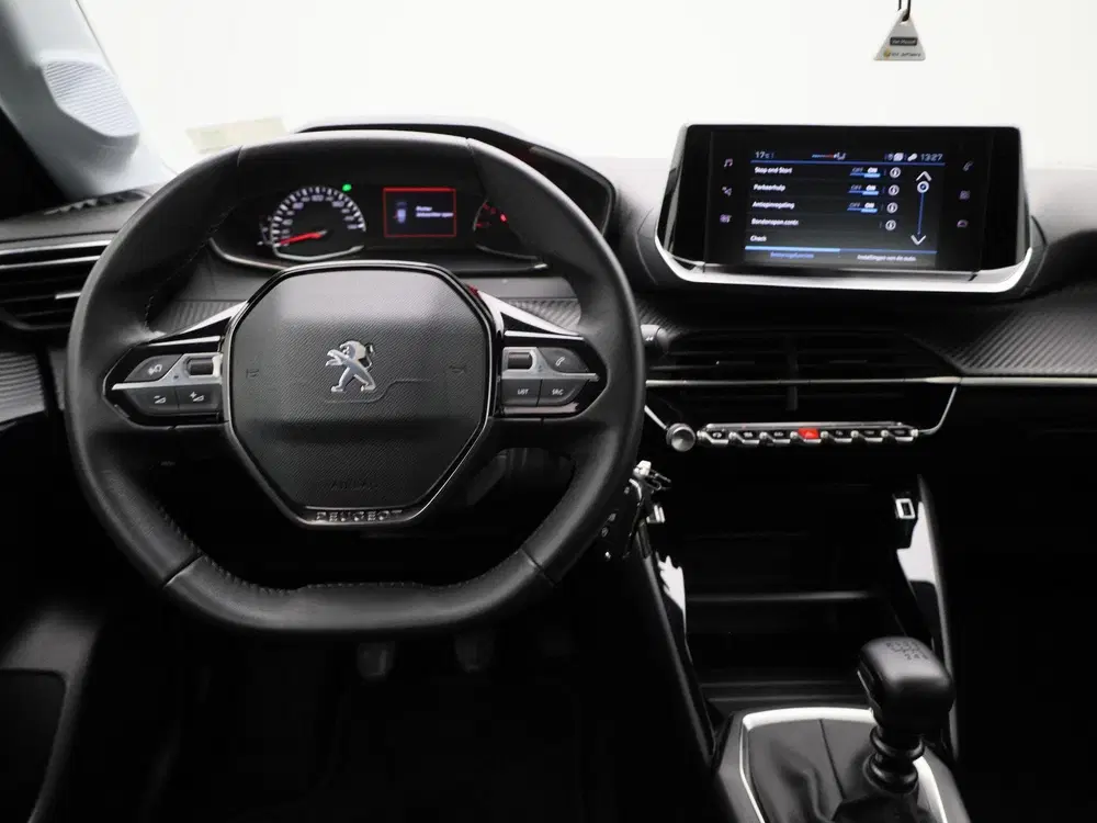 Peugeot 208 1.2 PureTech Active Pack uit 2023, foto 8