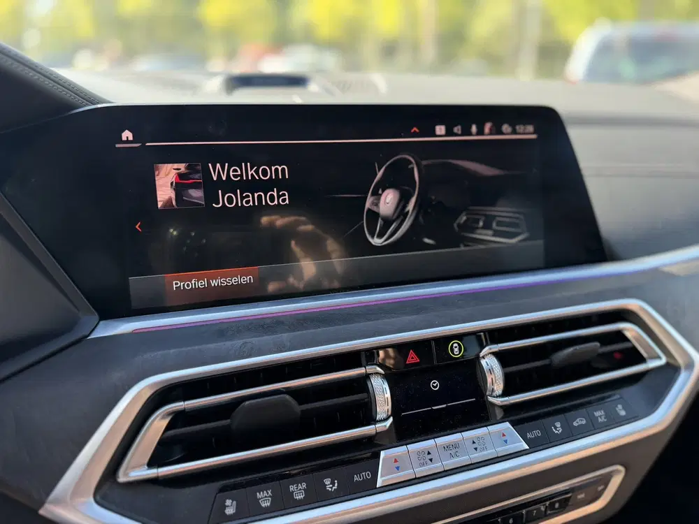 BMW X6 xDrive40i High Executive Bowers&Wilkins uit 2021, foto 11