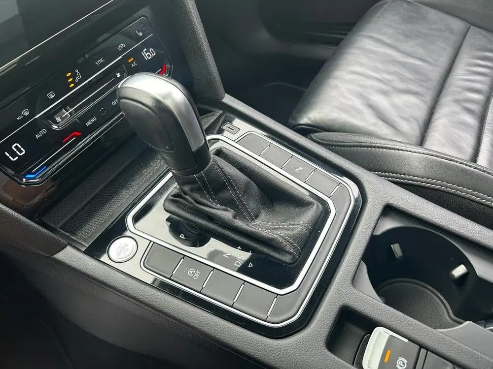 Volkswagen Passat 1.5 TSI R-Line uit 2022, foto 12