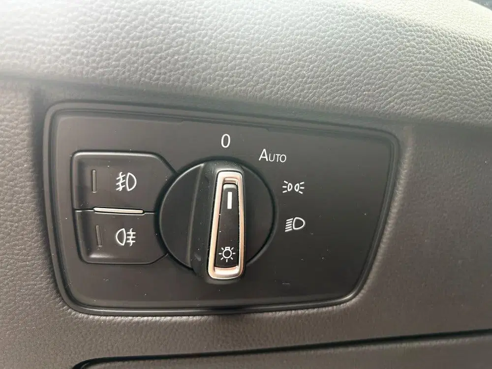 Volkswagen Passat 1.5 TSI R-Line uit 2022, foto 13