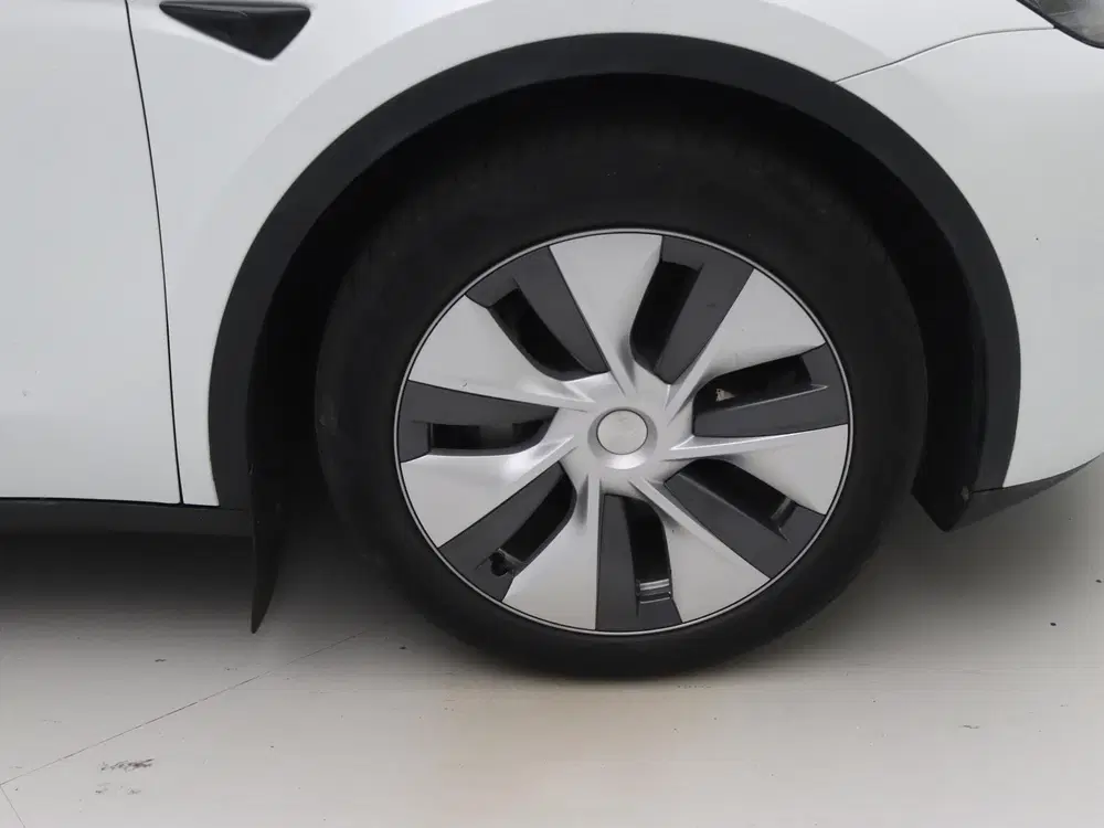 Tesla Model Y Long Range AWD 75kWh 351pk 94.1% SoH [ AMD uit 2022, foto 9