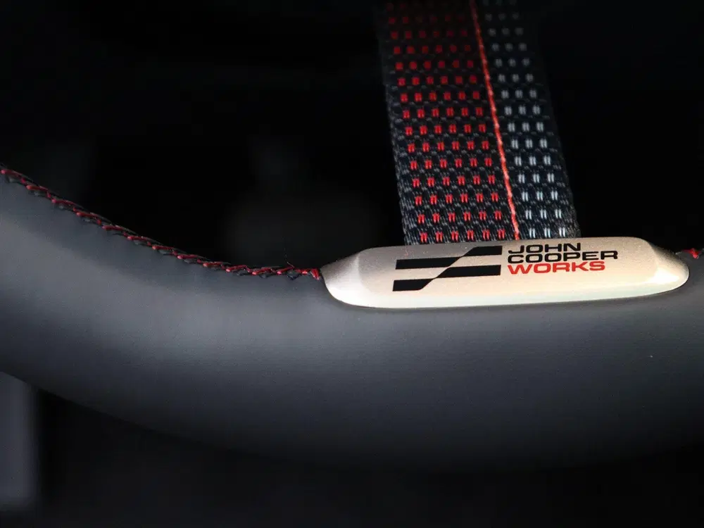 Mini Aceman John Cooper Works + M Pakket uit 2026, foto 15