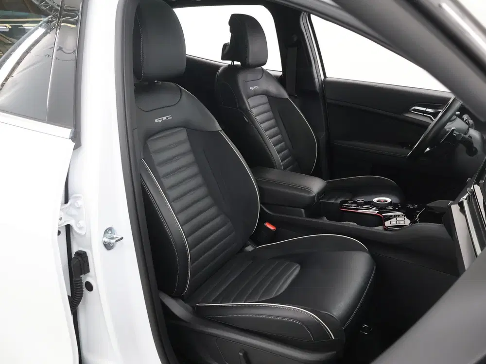 Kia Sportage 1.6 T-GDi Plug-in Hybrid AWD GT-PlusLine uit 2023, foto 12