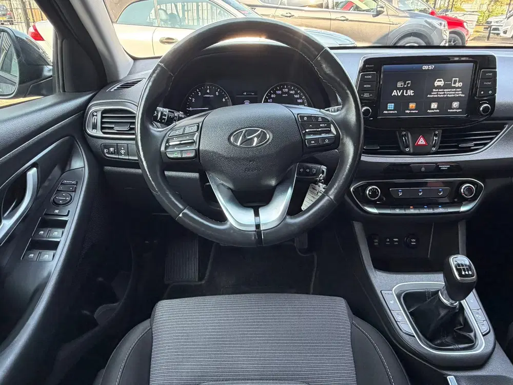 Hyundai i30 1.0 T-GDI 120PK Clima uit 2019, foto 3