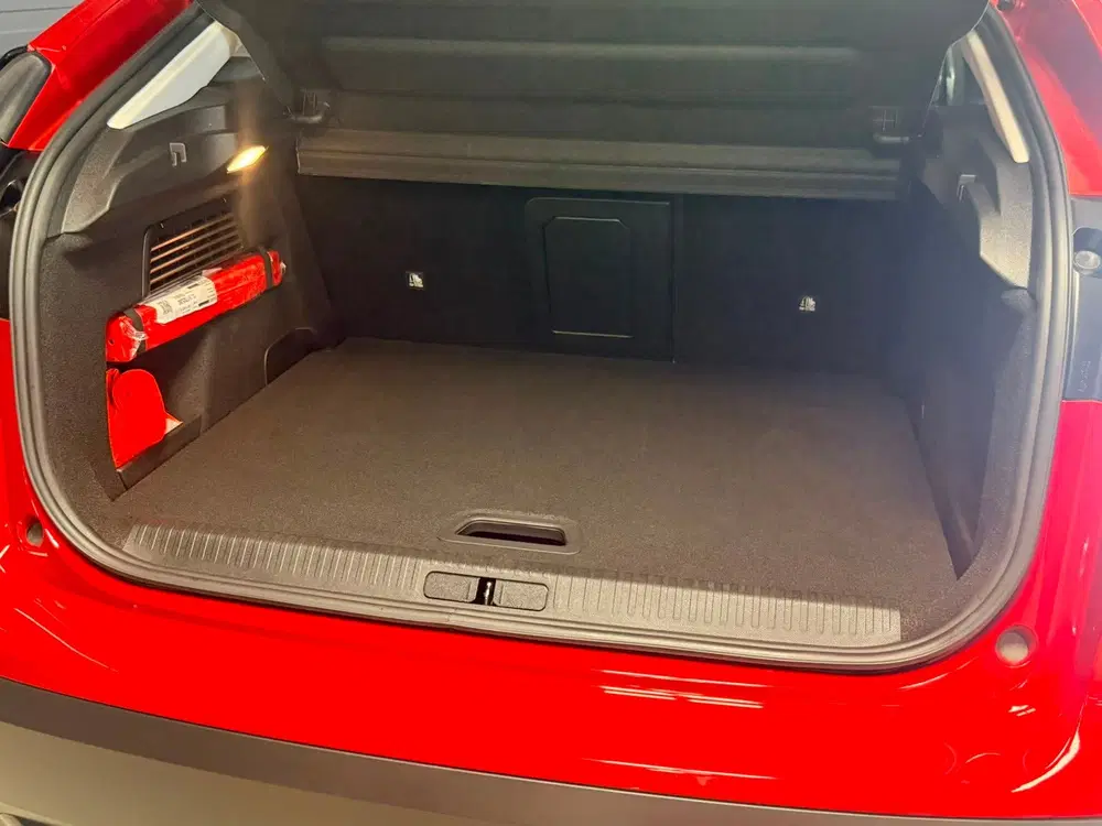 Citroën C4 1.2 PureTech 130 Shine Automaat uit 2022, foto 14