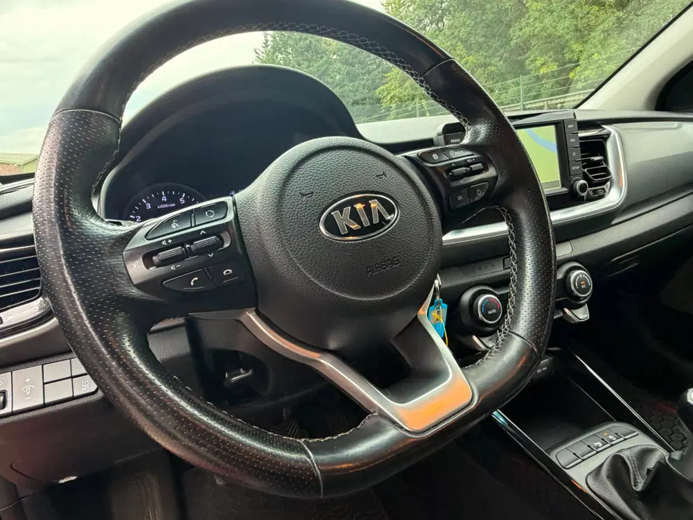 Kia Stonic 1.0 T-GDi DynamicPlusLine uit 2019, foto 11