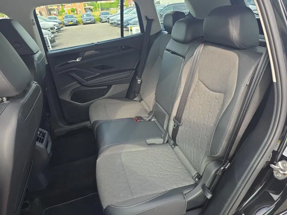 Volkswagen Tayron 1.5 eHybrid Life uit 2025, foto 6