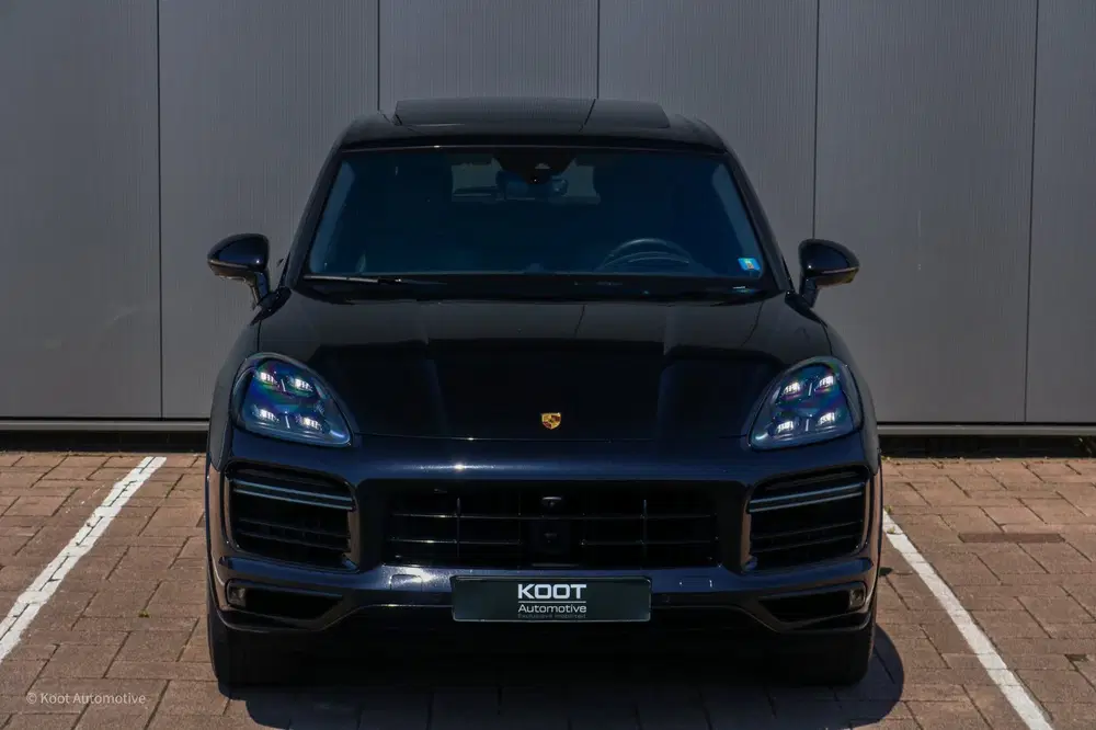 Porsche Cayenne 4.0 Turbo S E-Hybrid uit 2021, foto 11