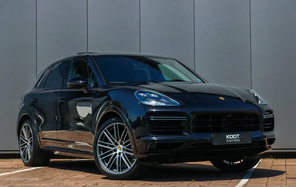 Porsche Cayenne 4.0 Turbo S E-Hybrid uit 2021, foto 6