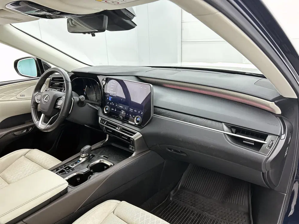 Lexus RX 450h+ Plug-in Hybrid President Line uit 2023, foto 7