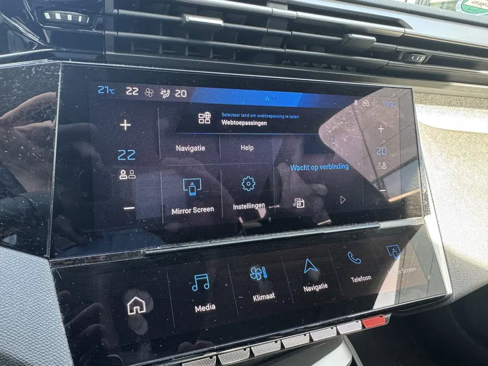 Peugeot 308 1.6 Plug In Hybrid 180 Allure Pack Busines uit 2023, foto 12