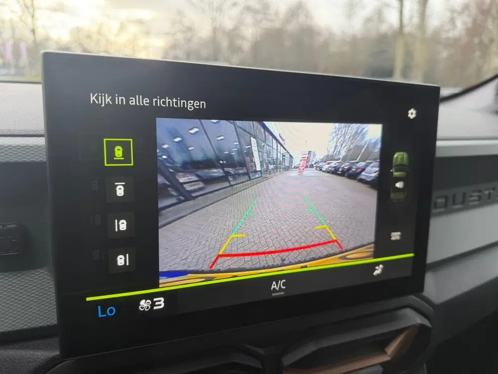 Dacia Duster 1.2 TCe 130 mild hybrid 4x4 Extreme Trekha uit 2024, foto 12