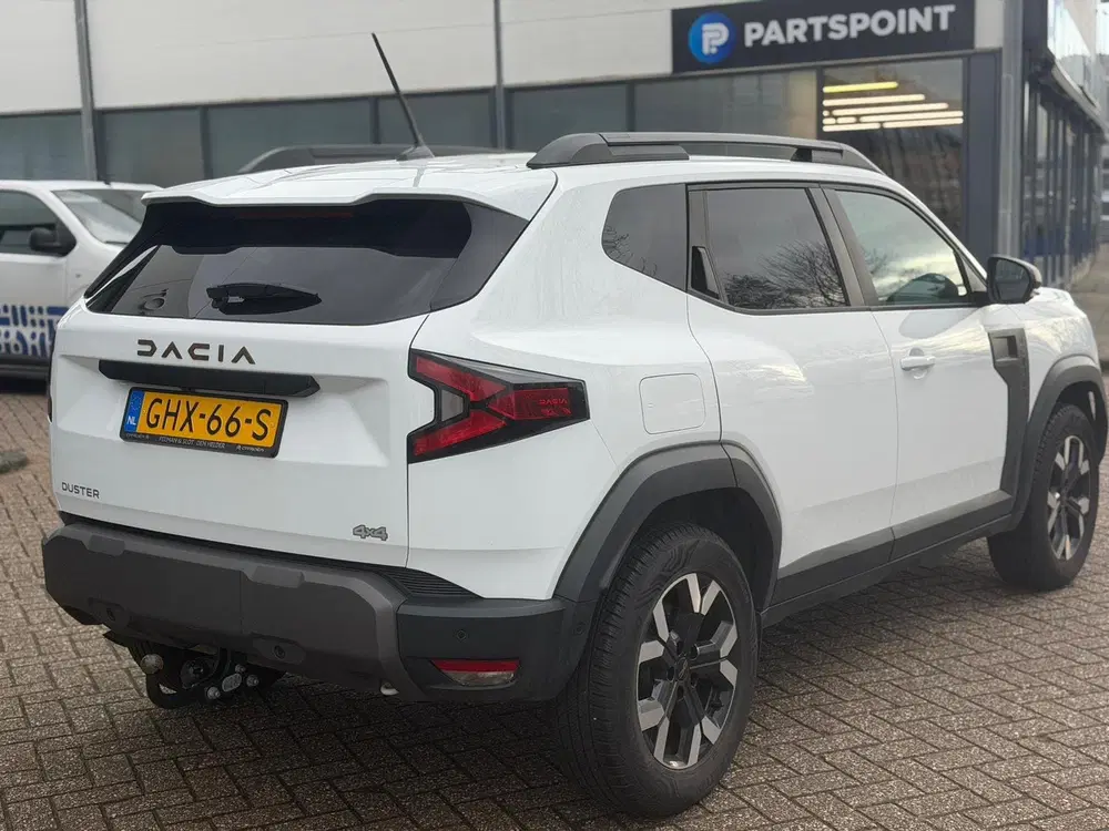 Dacia Duster 1.2 TCe 130 mild hybrid 4x4 Extreme Trekha uit 2024, foto 5