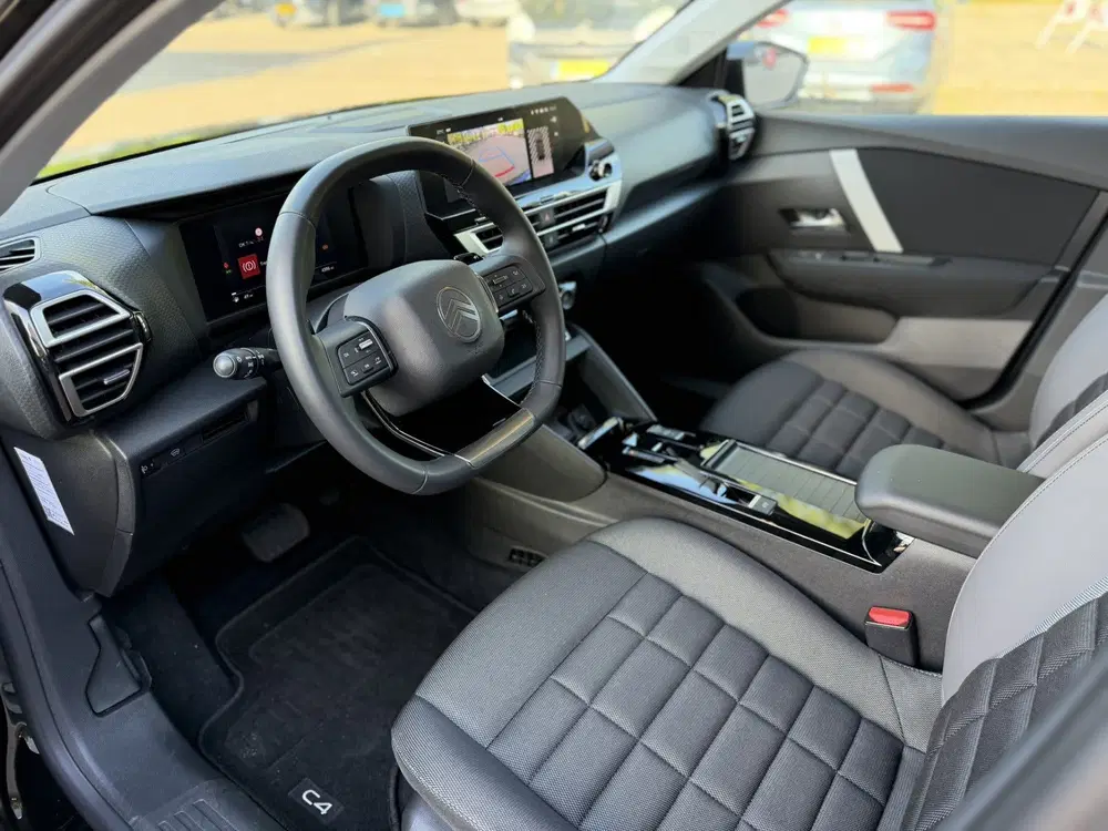 Citroën C4 1.2 Hybrid 145pk Business Automaat (bj 202 uit 2025, foto 8