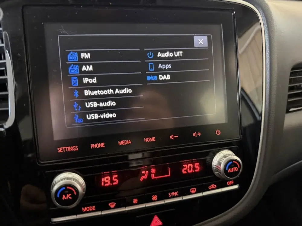 Mitsubishi Outlander 2.4 PHEV Pure (bj 2021 uit 2021, foto 11