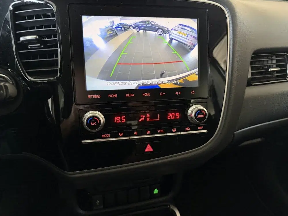 Mitsubishi Outlander 2.4 PHEV Pure (bj 2021 uit 2021, foto 9