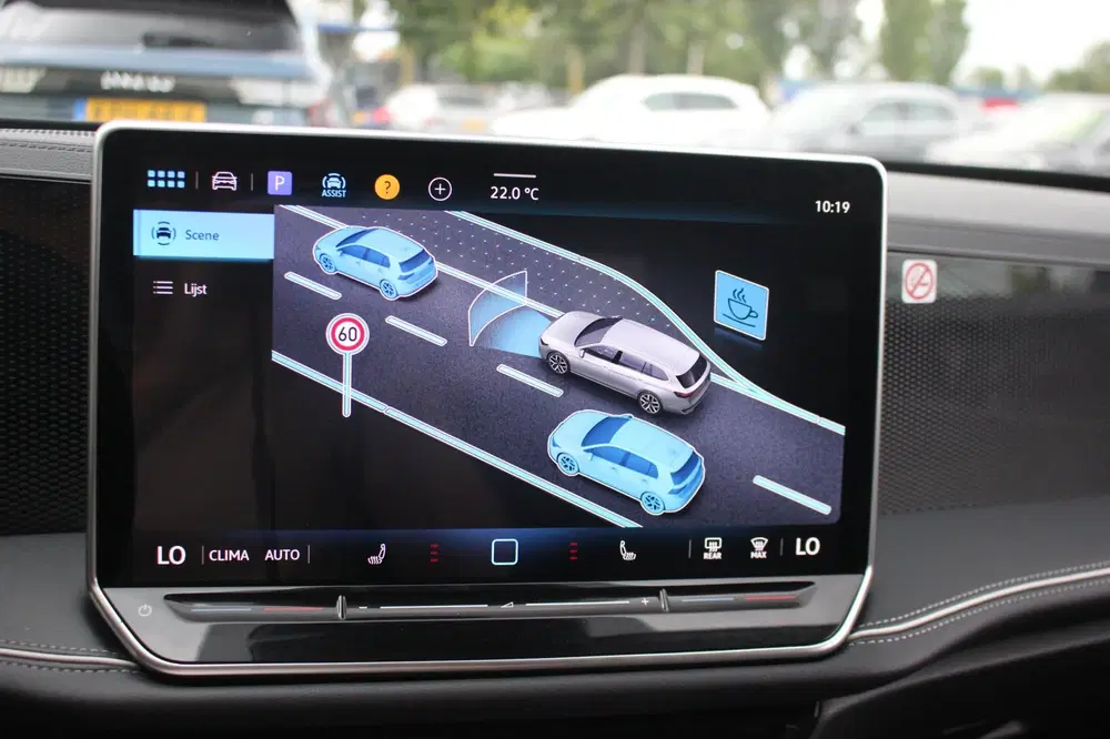 Volkswagen Passat 1.5 eTSI Business uit 2025, foto 10