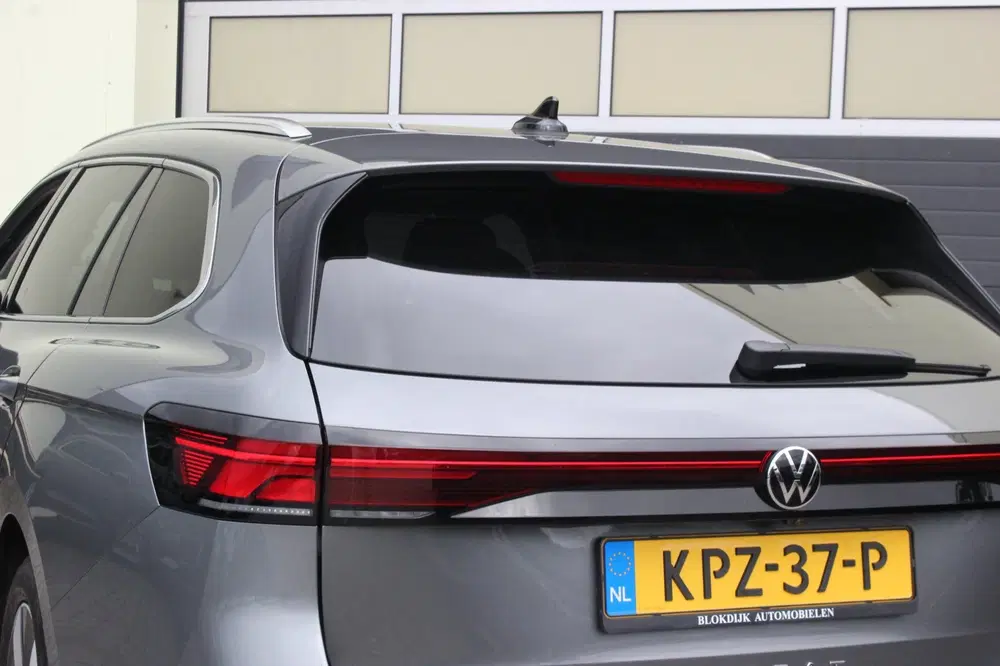 Volkswagen Passat 1.5 eTSI Business uit 2025, foto 15