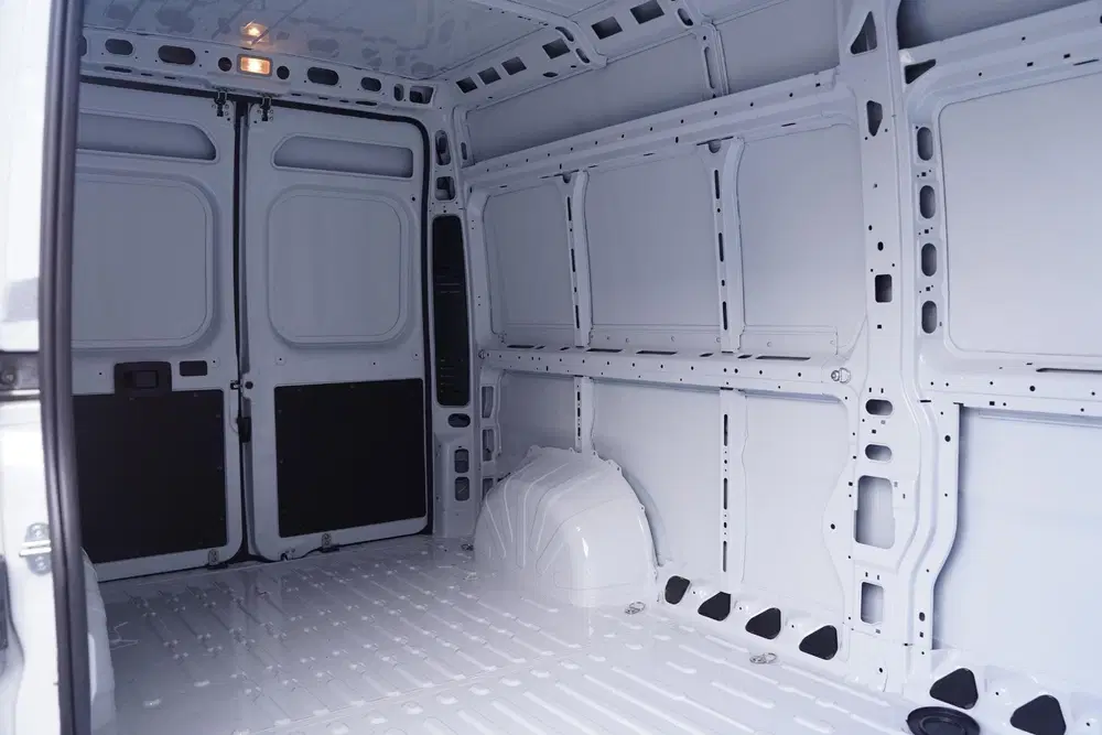 Fiat Ducato 2.2 MultiJet 140 pk L3H2 Black&White Editi uit 2024, foto 13