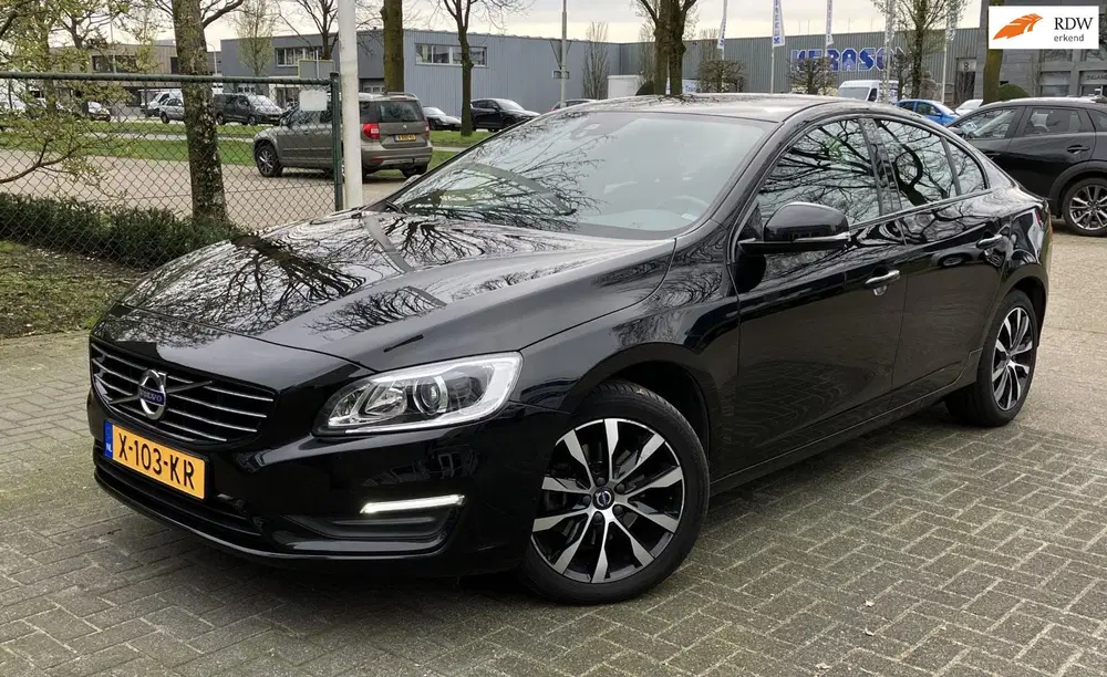 Volvo S60 Automaat Leder LM Navi uit 2019