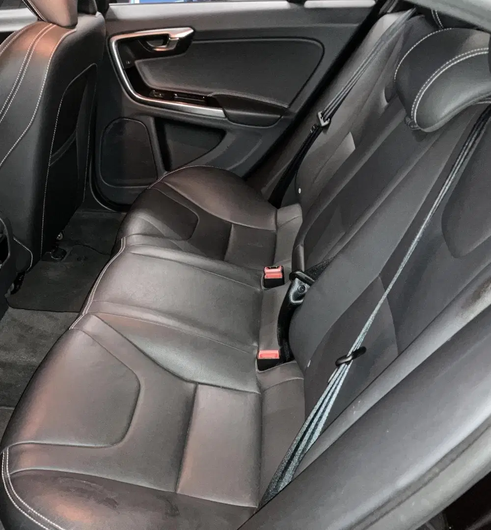 Volvo S60 Automaat Leder LM Navi uit 2019, foto 11