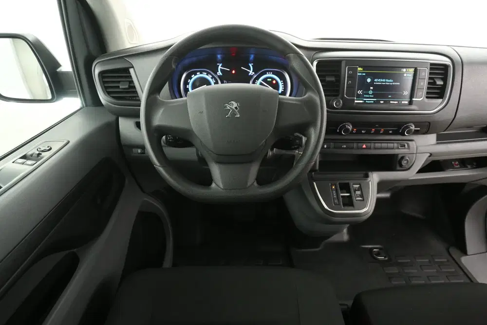 Peugeot Expert 75 kWh Long Range L2H1 uit 2022, foto 2