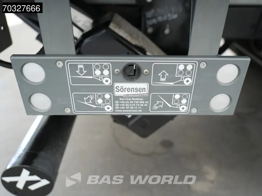 Iveco Daily 3.0L Laadklep Dubbellucht Bakwagen Airco C uit 2024, foto 14