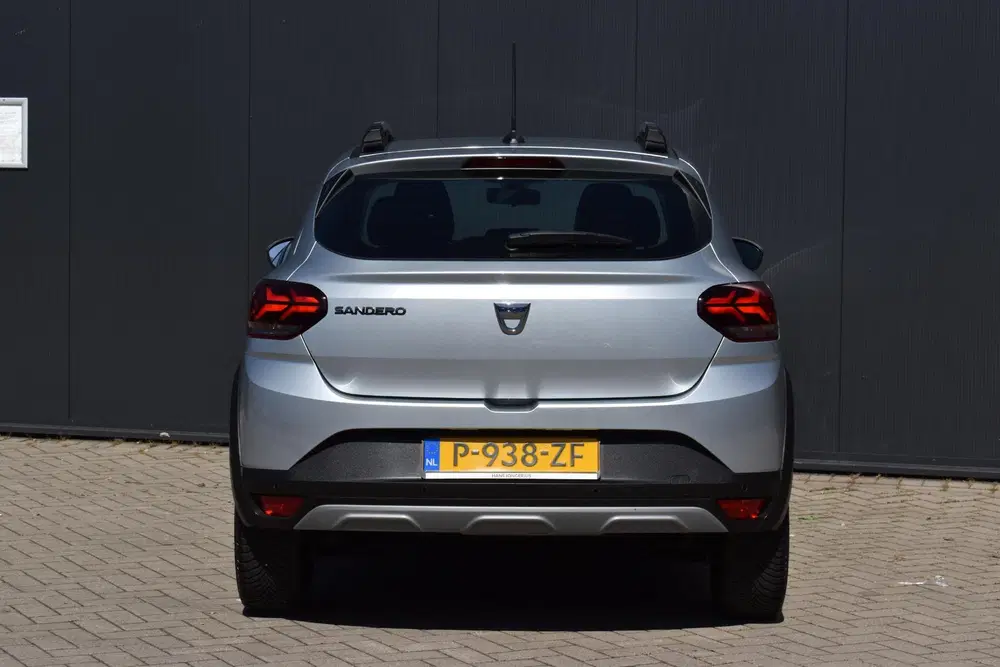 Dacia Sandero TCe 100 Bi-Fuel Comfort uit 2022, foto 4